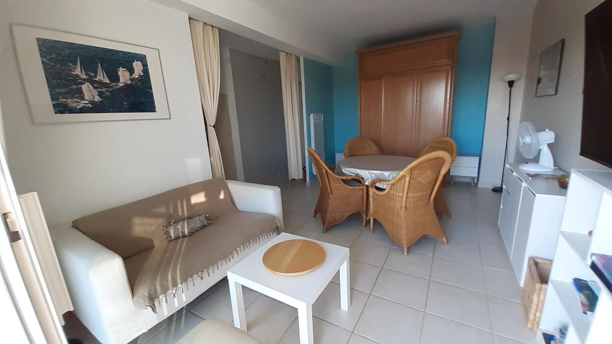 50 M2 - Le Port, Hyeres Leilighet Eksteriør bilde